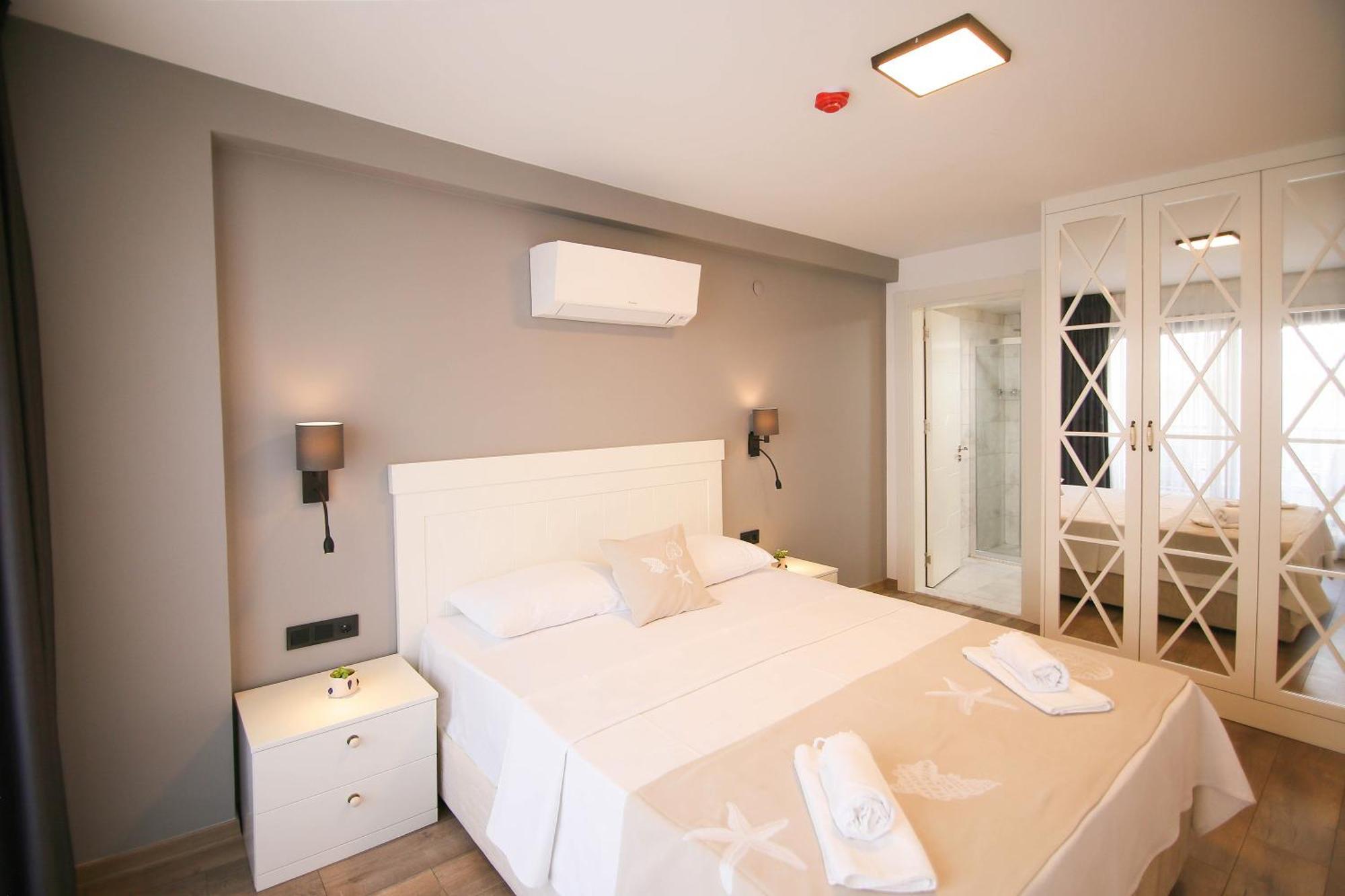 Krem Marin Otel Çeşme 외부 사진
